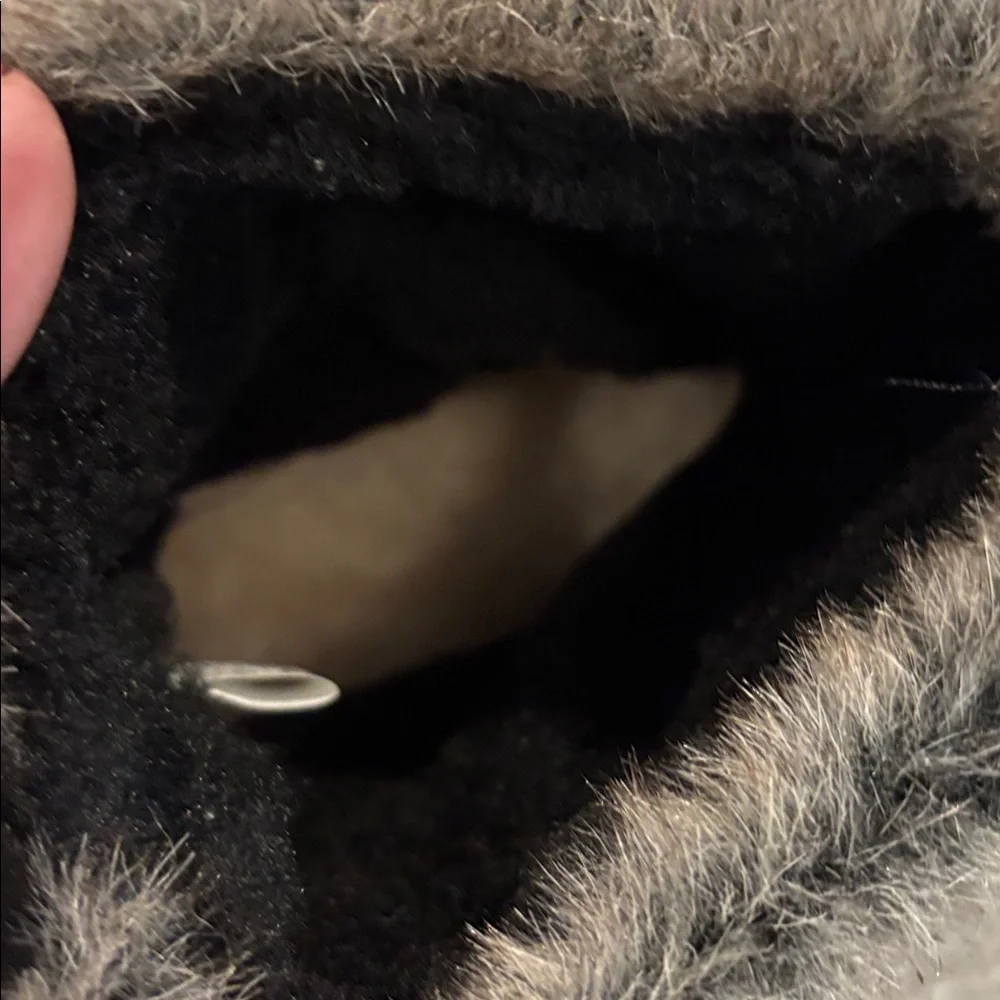 BEARPAW Monet Never Wet,Suede,rabbit fur,wool blend lined sheepskin footbed